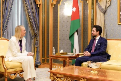 تصميم داخلي احترافي للمكاتب القيادية تصميم مكتب ولي العهد الحسين بن عبدالله الثاني | تنفيذ المكاتب القيادية