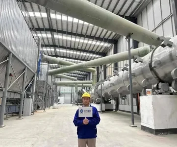 مشروع ديكور مصانع الأسمدة اليابانية في العقبة الذي نفذته شركة أيوب استيتية العالمية يشمل تنفيذ الأسقف والأرضيات الصناعية والجدران والأرضيات المرتفعة.