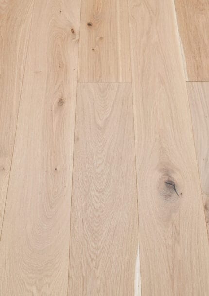 Sanded, Invisible-Look Oiled Comfort