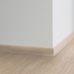 Decorative set-on skirtings for LVT - Bleached Oak NATURAL