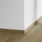 Decorative set-on skirtings for LVT - Brook Oak BROWN