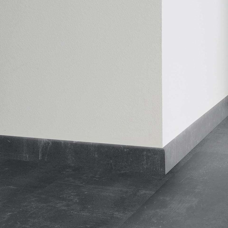 Th_Lvt_Skirting_Composite_Black.jpg decorative set-on skirtings for lvt - composite black - الصورة 1