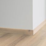 Decorative set-on skirtings for LVT - Forest Oak NUTMEG