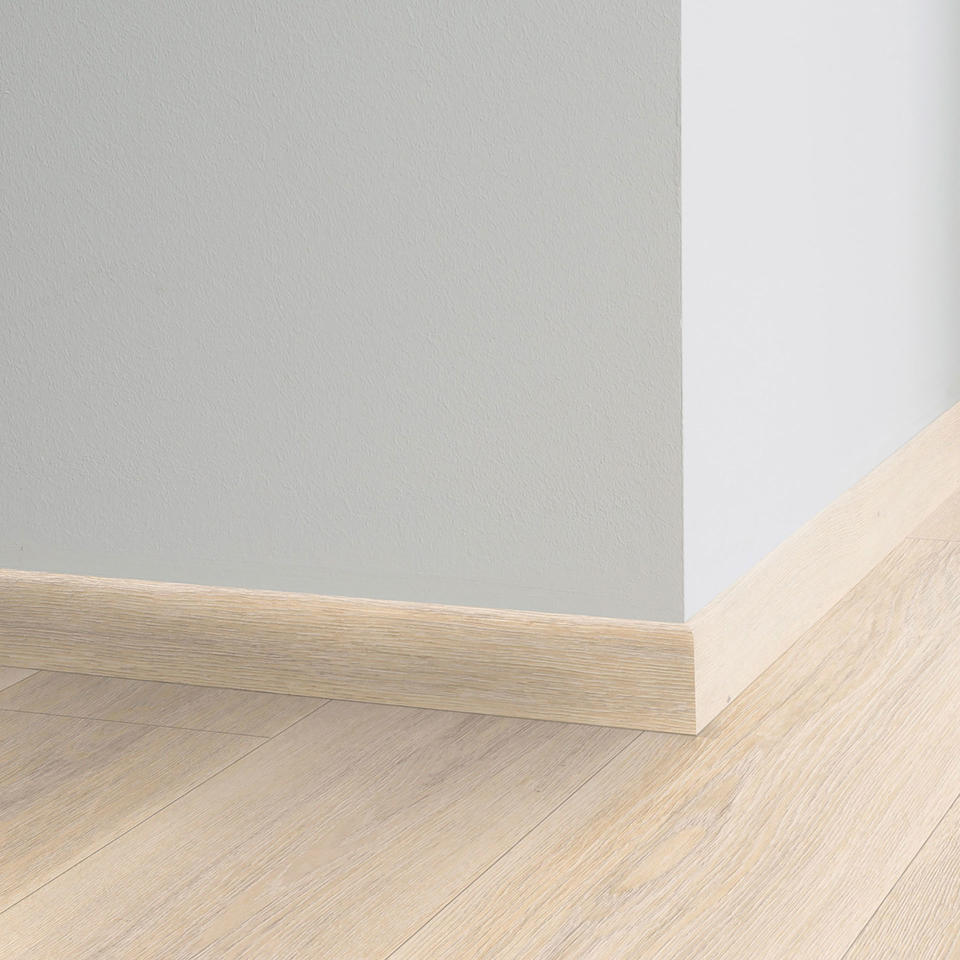 Th_Lvt_Skirting_Highland_Oak_Cream.jpg #! Trpst#trp-gettext data-trpgettextoriginal=6384#! Trpen#decorative set-on skirtings for lvt - highland oak cream - image 1#! Trpst#/trp-gettext#! Trpen#
