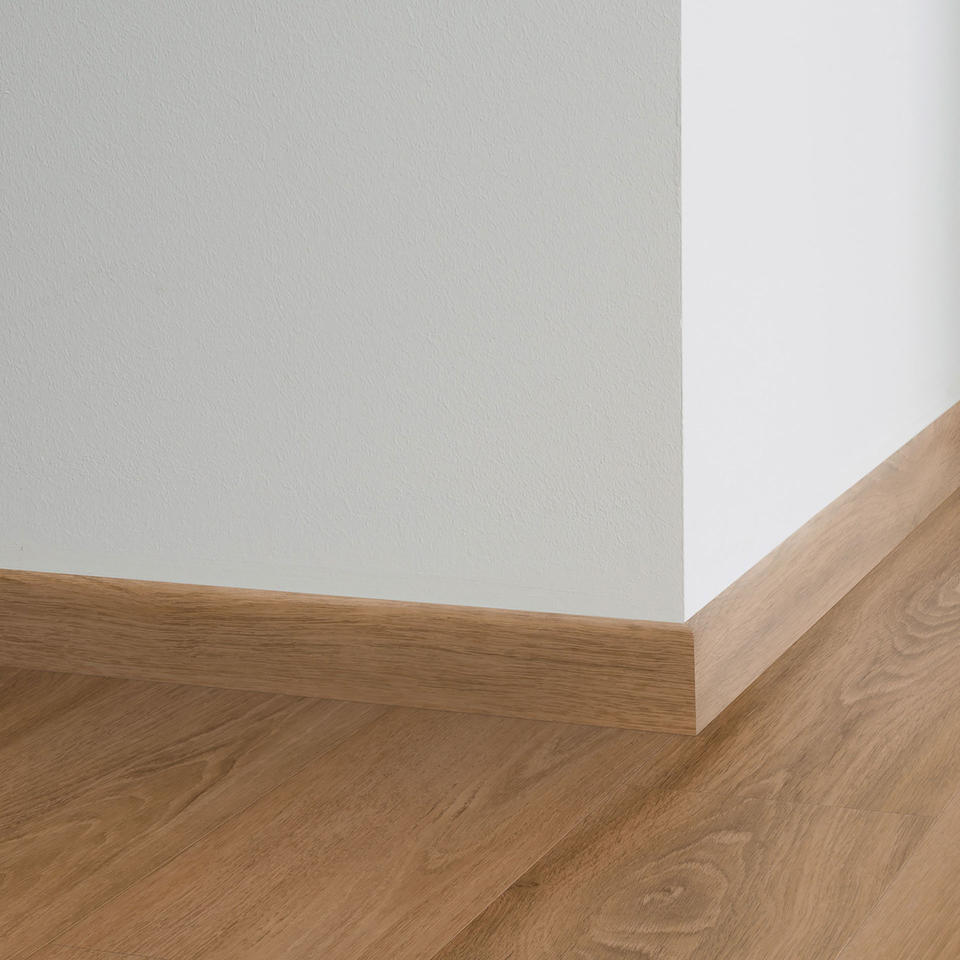 Th_Lvt_Skirting_Liguria_Oak_Nutmeg.jpg #! Trpst#trp-gettext data-trpgettextoriginal=6384#! Trpen#decorative set-on skirtings for lvt - liguria oak nutmeg - image 1#! Trpst#/trp-gettext#! Trpen#