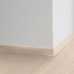 Decorative set-on skirtings for LVT - Limed Oak BEIGE