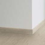 Decorative set-on skirtings for LVT - Limed Oak GREY