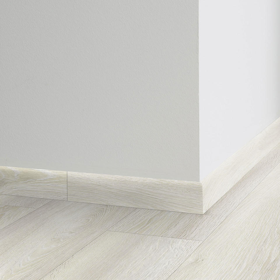 Th_Lvt_Skirting_Modern_Oak_Beige.jpg decorative set-on skirtings for lvt - modern oak beige - الصورة 1