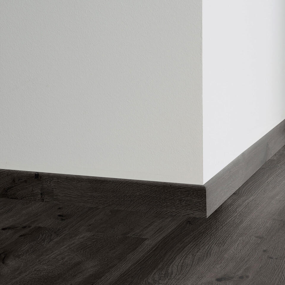 Th_Lvt_Skirting_Mountain_Oak_Black.jpg #! Trpst#trp-gettext data-trpgettextoriginal=6384#! Trpen#decorative set-on skirtings for lvt - mountain oak black - image 1#! Trpst#/trp-gettext#! Trpen#